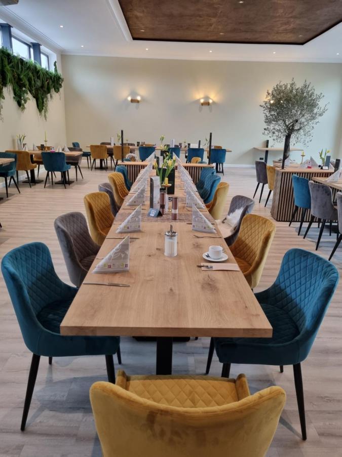 Erbenholz Hotel Laatzen Esterno foto
